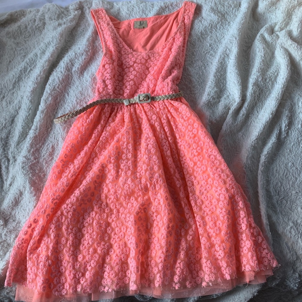 Boutique pink floral belted dress size small